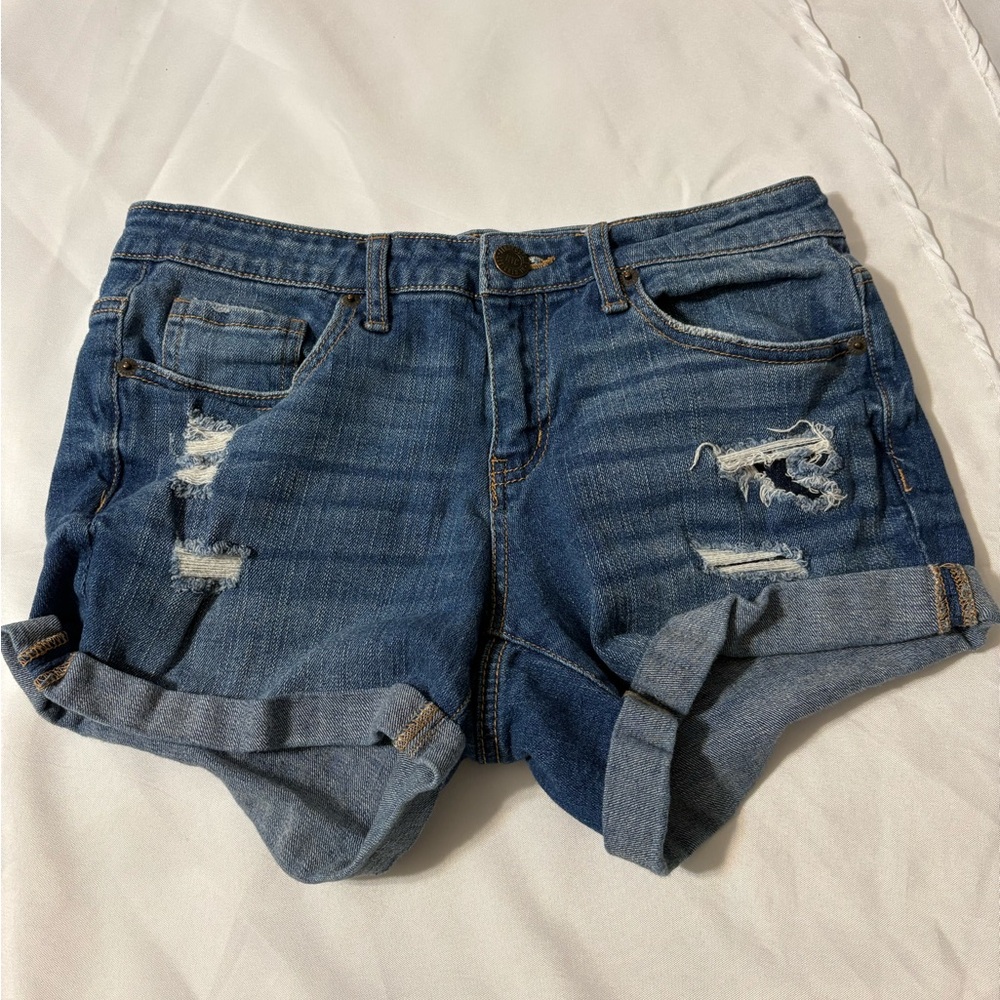 Aeropostale Womens size 4 midi blue Jean Shorts Cuffed distressed Cotton Blend
